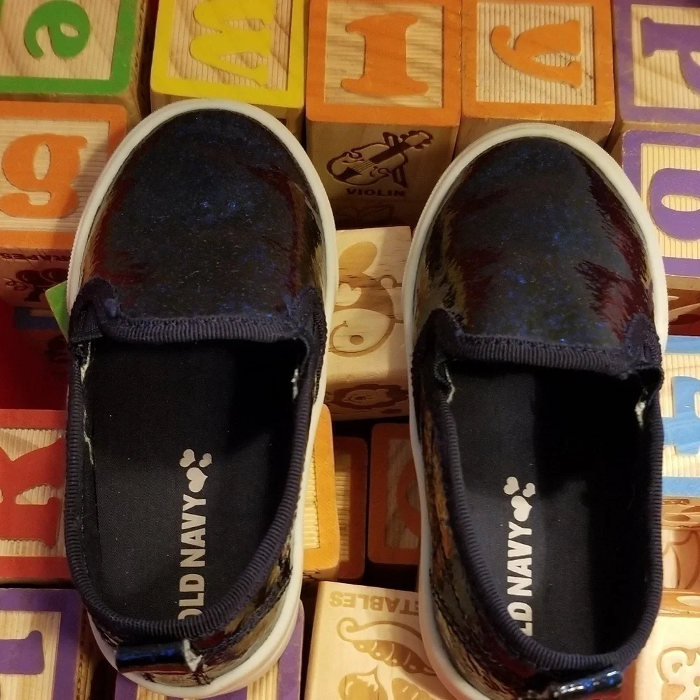 KIDS old navy slides